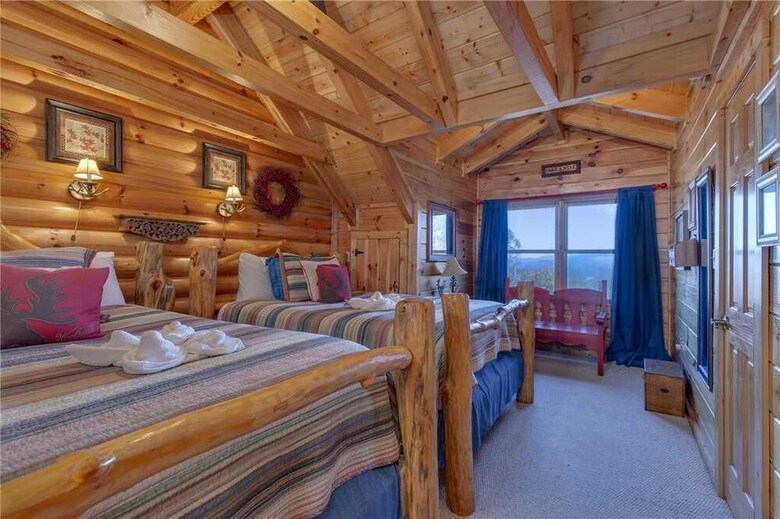 Lookout Lodge - Five Bedroom Cabin