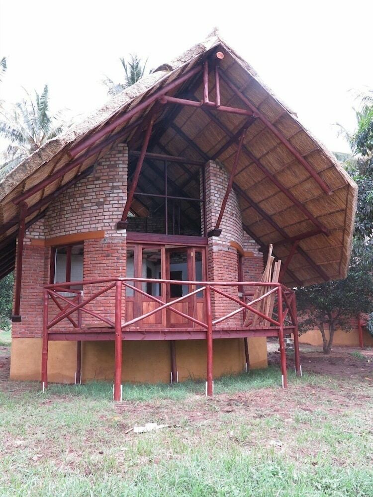 Posada Simbamwenni Lodge And Camping