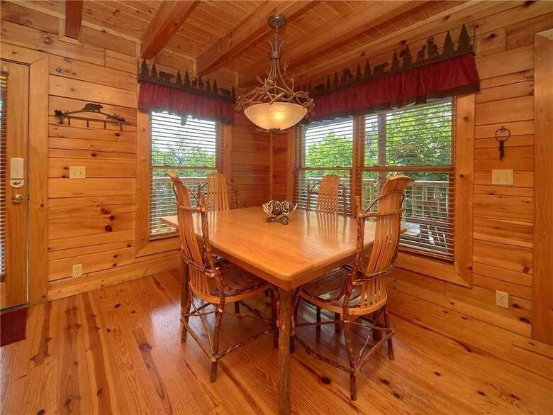 Close To Heaven - Two Bedroom Cabin