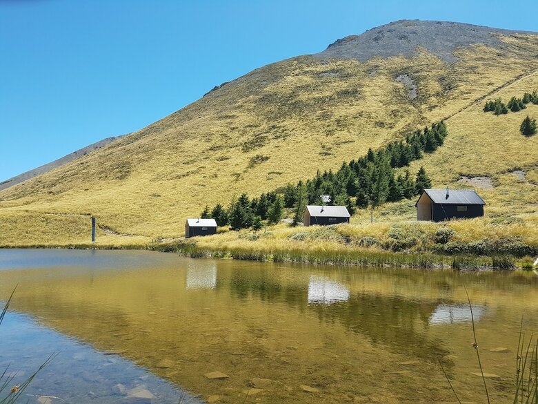 Cabana Lake Stella Mountain Retreat