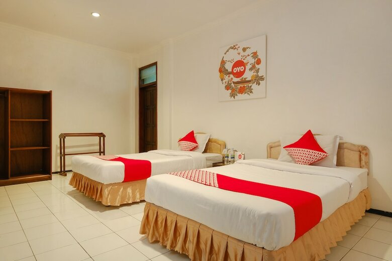Hostal Oyo 206 Hotel Candra Kirana