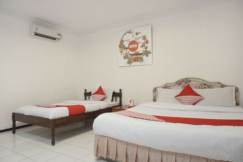 Hostal Oyo 206 Hotel Candra Kirana