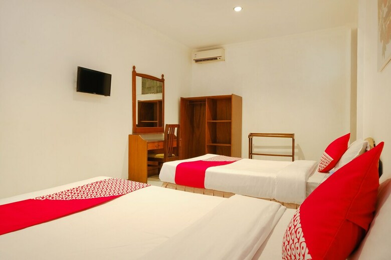 Hostal Oyo 206 Hotel Candra Kirana
