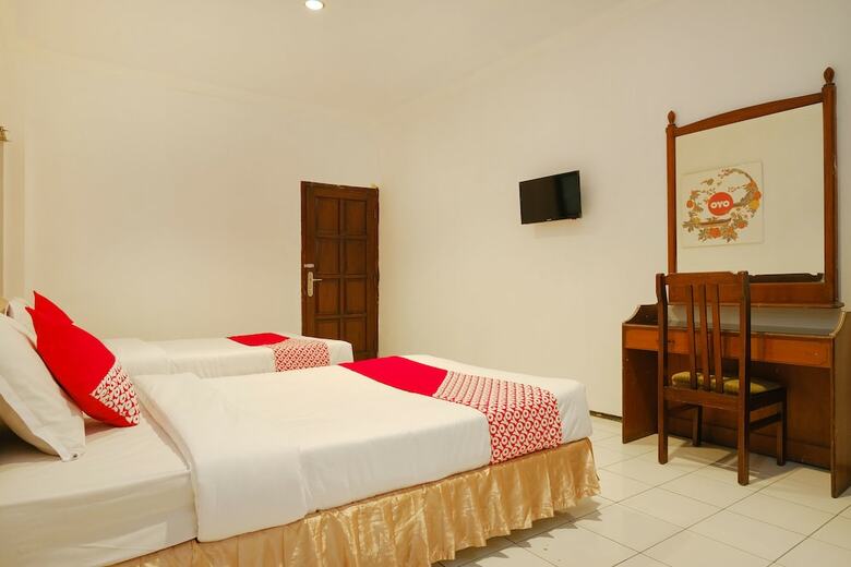 Hostal Oyo 206 Hotel Candra Kirana