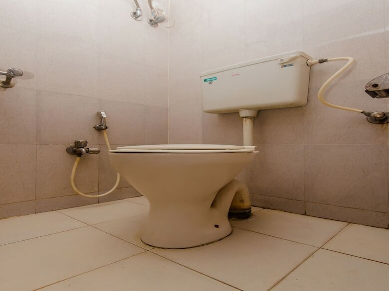 Oyo 13470 Hotel Symphony House