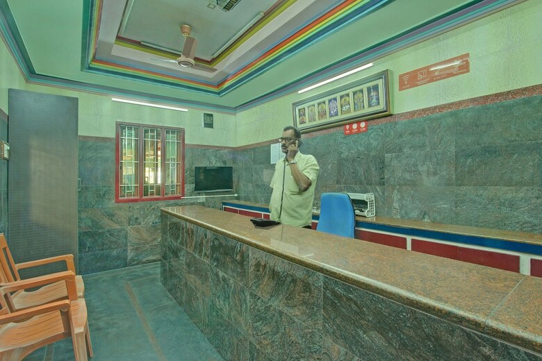Hotel Oyo 23672 Annai Residency