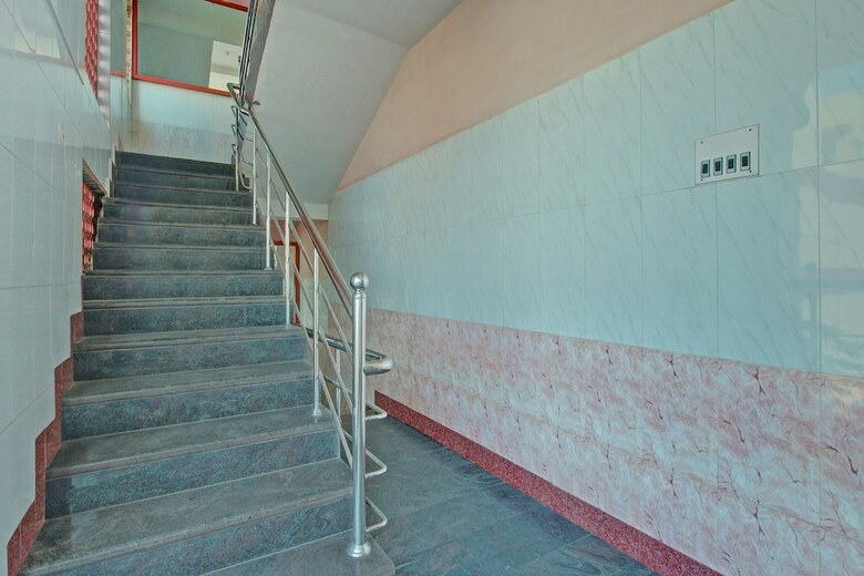 Hotel Oyo 23672 Annai Residency
