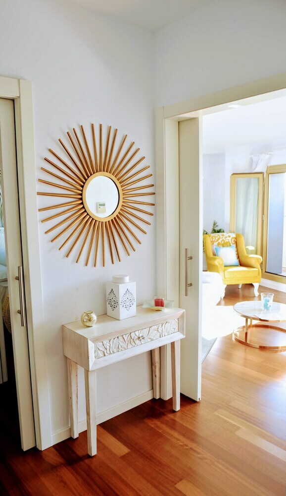Apartamentos Homely M�laga �tico "la Malaguese"