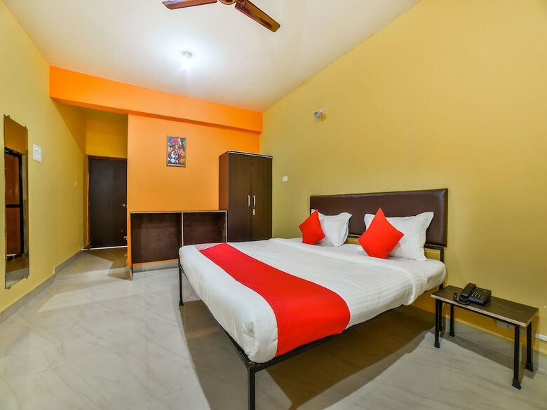 Hotel Oyo 16005 Sunshine Homes