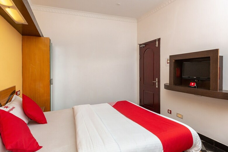 Hotel Oyo 23454 Sun Park Inn