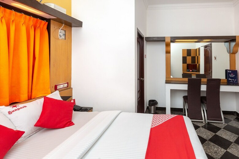Hotel Oyo 23454 Sun Park Inn