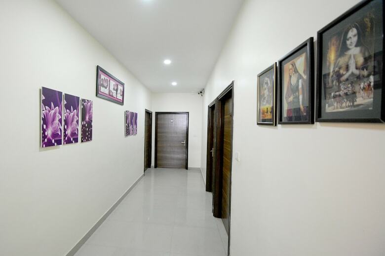 Oyo 22949 Hotel Heiwa Inn