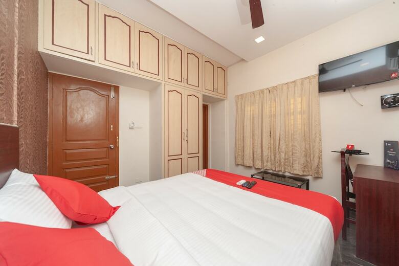 Hotel Oyo 23566 Flagship Daffodils Nest