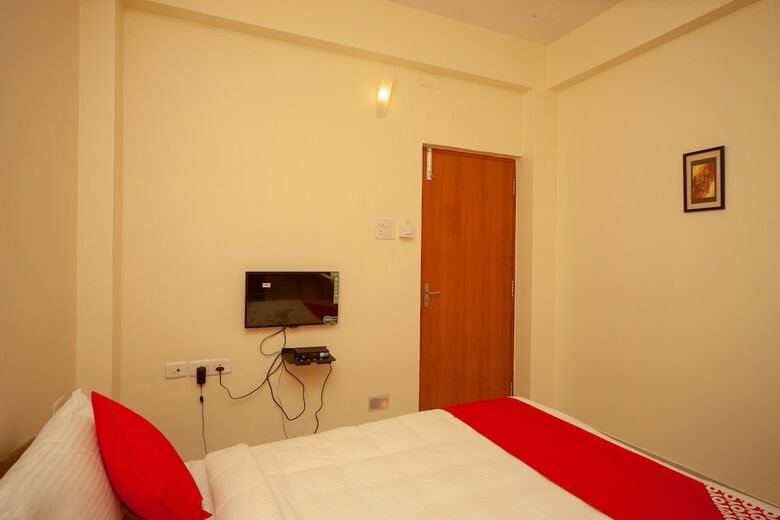 Hotel Oyo 24394 Flagship Deepalakshmi T Nagar