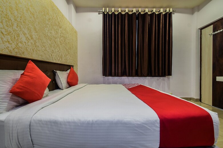 Oyo 22099 Hotel Westwood Udaipur