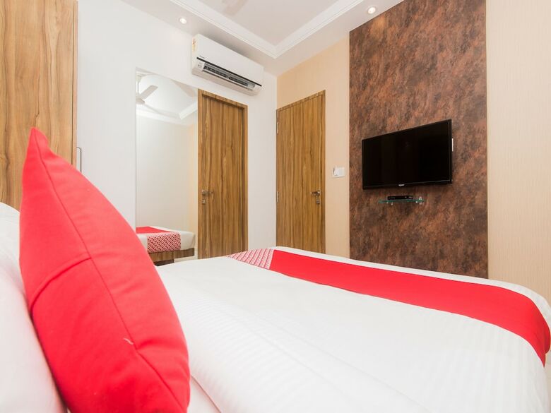 Oyo 15519 Hotel Grand Residency