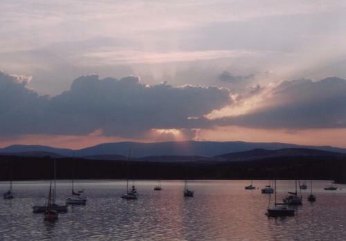 Camping De Cervera De Buitrago