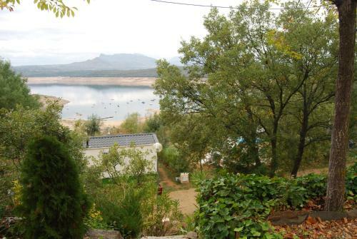 Camping De Cervera De Buitrago