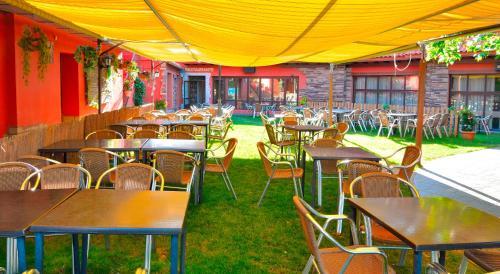 Hostal Cuatro Caminos