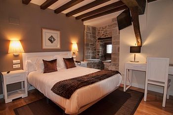 Hotel Torre Zumeltzegi