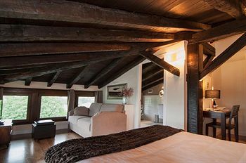 Hotel Torre Zumeltzegi