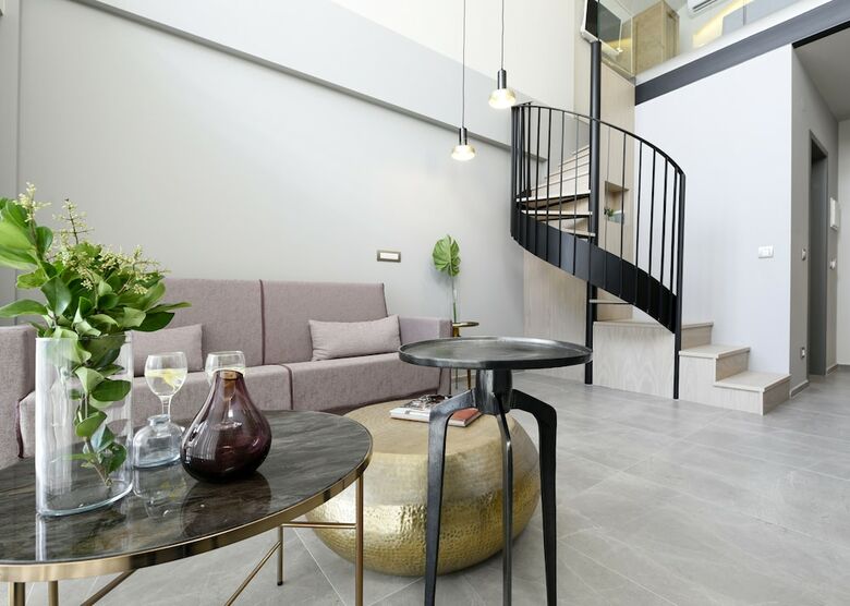 Hotel Serenity Suites