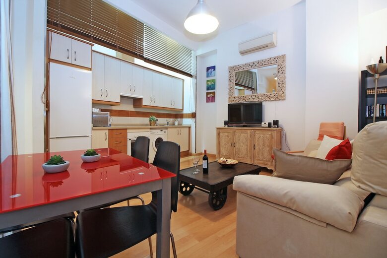 Apartamentos Del Parque Flats ? Catedral