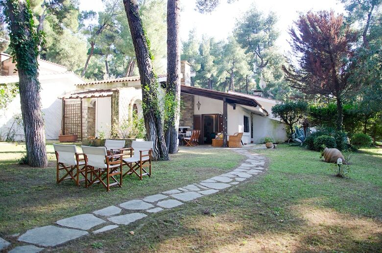 Villa Iris In Sani By Jj Hospitality