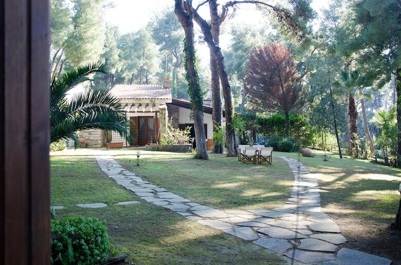 Villa Iris In Sani By Jj Hospitality