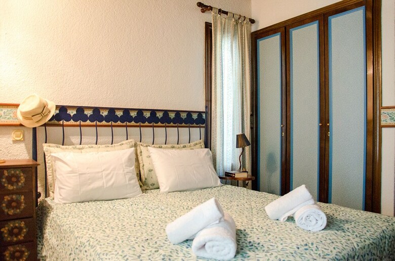 Villa Iris In Sani By Jj Hospitality