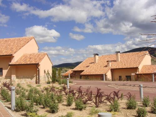 Apartamentos El Port�n De La Sierra