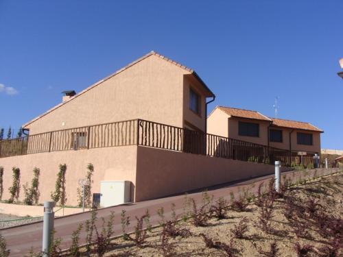 Apartamentos El Port�n De La Sierra