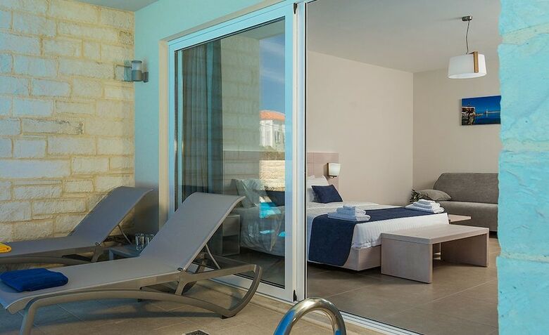 Sun And Sea Plus Resort Hotel