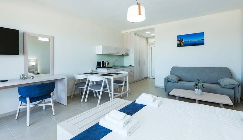 Sun And Sea Plus Resort Hotel