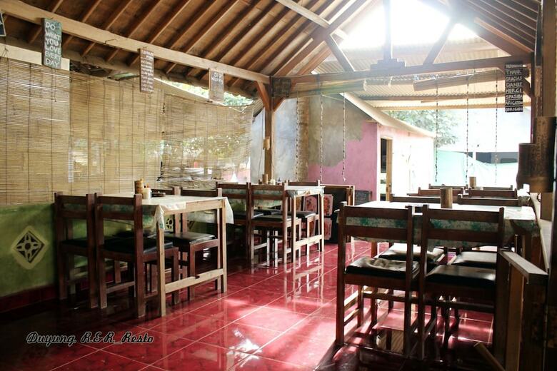 Bed & Breakfast Duyung Rooms And Resto
