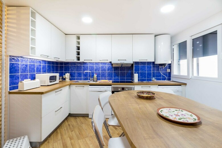 Apartamentos Paseo Del Sal�n