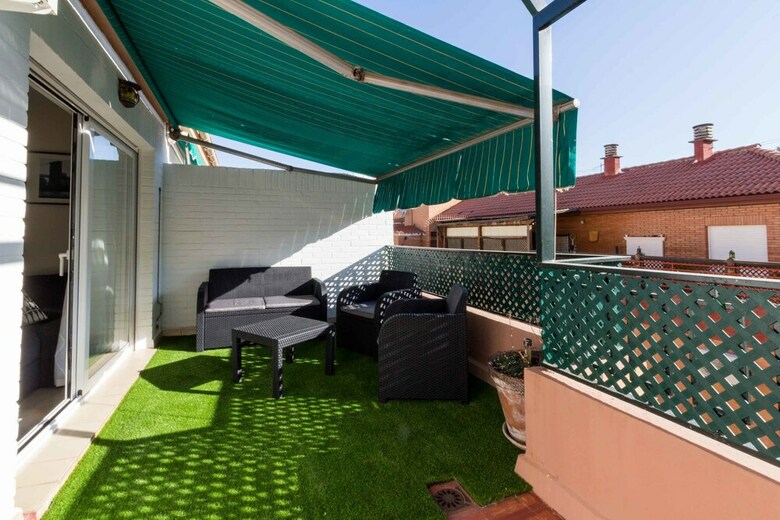 Apartamentos Paseo Del Sal�n