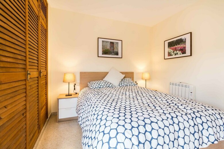 Apartamentos Paseo Del Sal�n