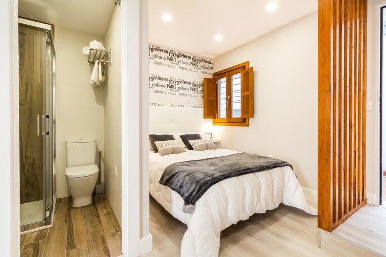 Apartamentos Estudio Cuesta Gomerez