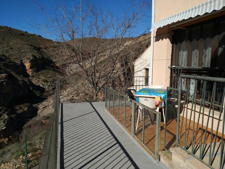 Agroturismo Casa Rural Nu�valos