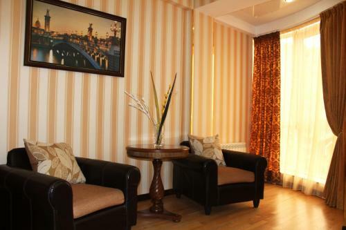 Golden House Hotel