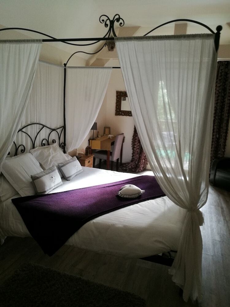 Bed & Breakfast Le Moulin Du Porteil