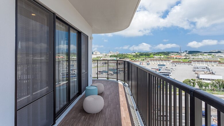 Apartamentos Kariyushi Condominium Resort Route58