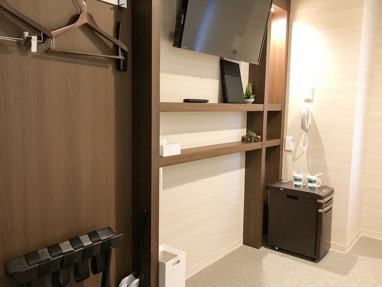 Namba Minami Crystal Hotel