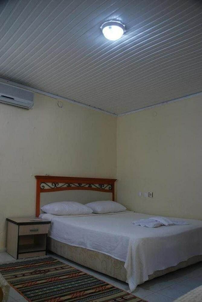 Hotel Arya Holiday Houses