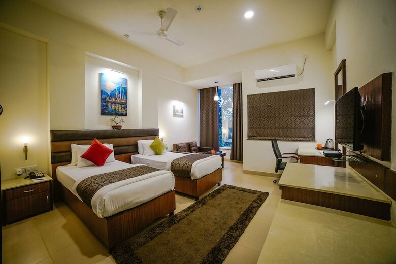 Hotel Citrus Classic Bhopal