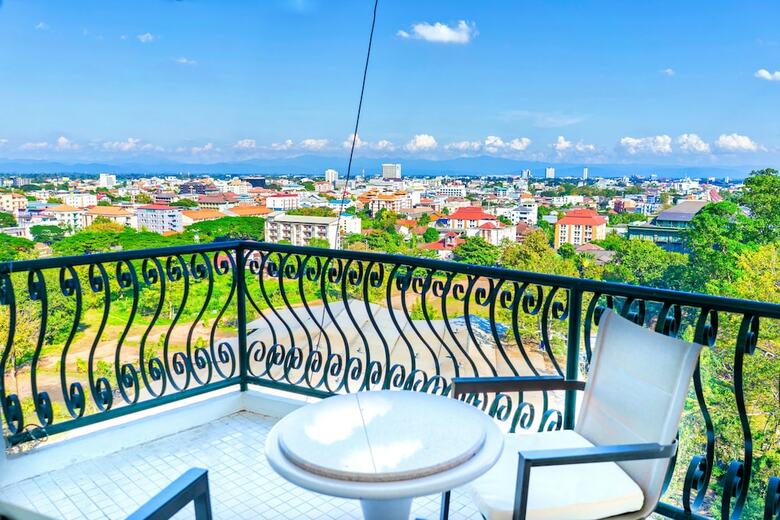 Apartamentos Hillside Plaza & Condotel 4 Downtown