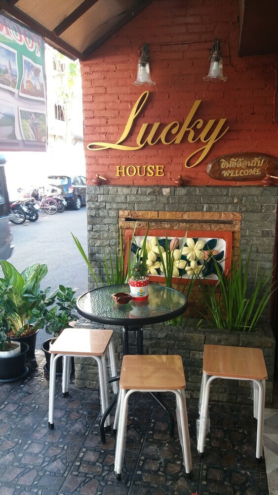 Hostal Lucky House Phra Sing Chiangmai - Hostel