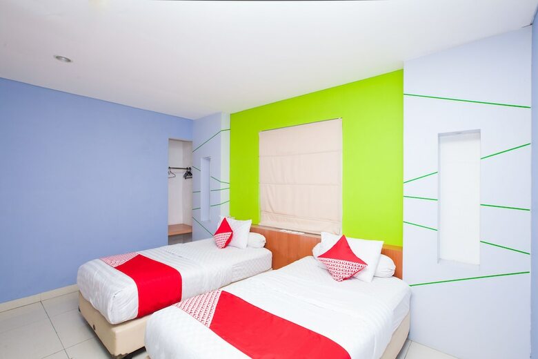 Hostal Oyo 340 Cleo Guest House
