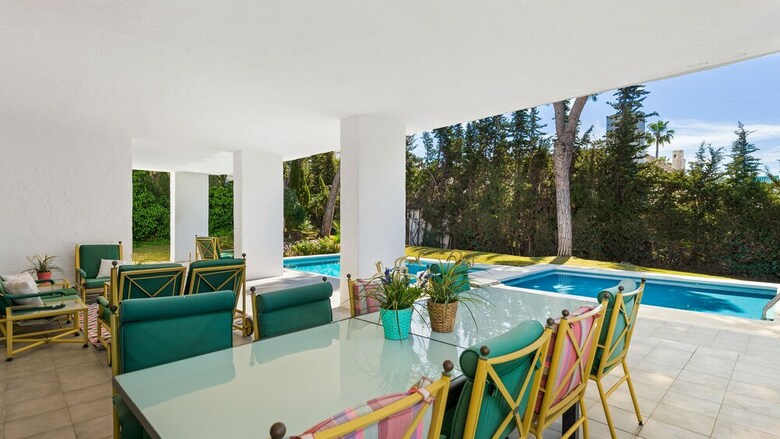Anfitrion Villas & Suites